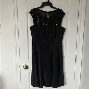 Maggy London Elegant Black Sequin Dress